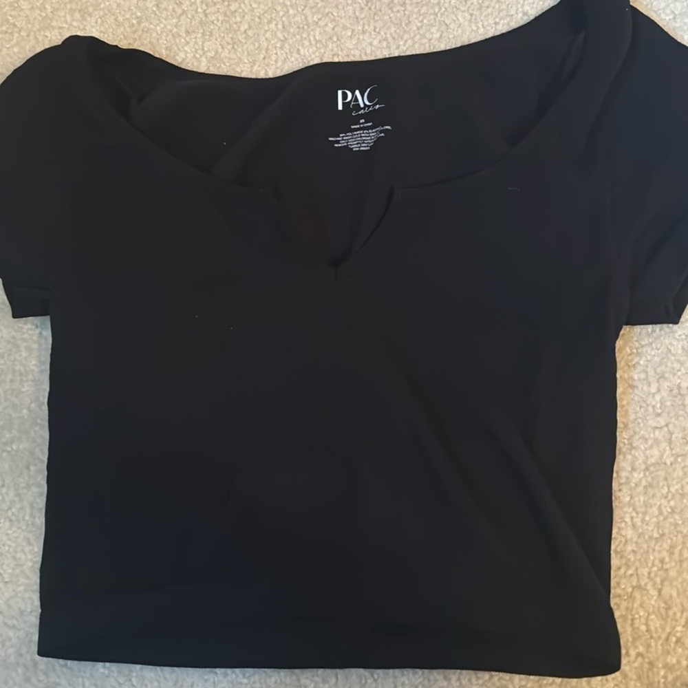 black pacsun ribbed crop top